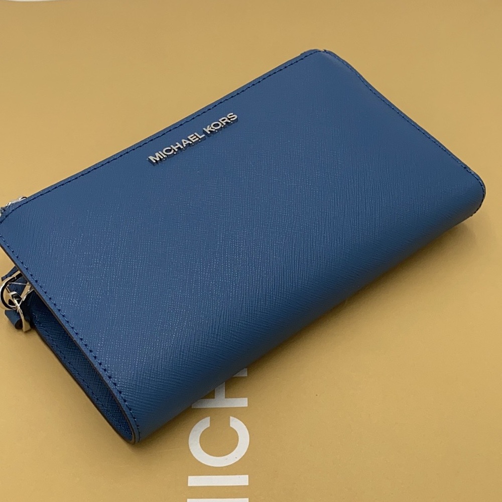 MICHAEL KORS LG DOUBLE ZIP WRISTLET Wallet Teal Color - Picture 14 of 15